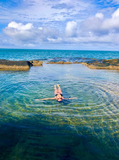 piscina natural em bombinhas